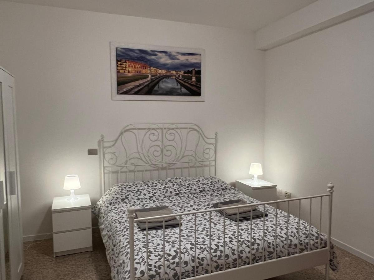 Casa Roma Rooms& Apartmens Padova Exterior photo